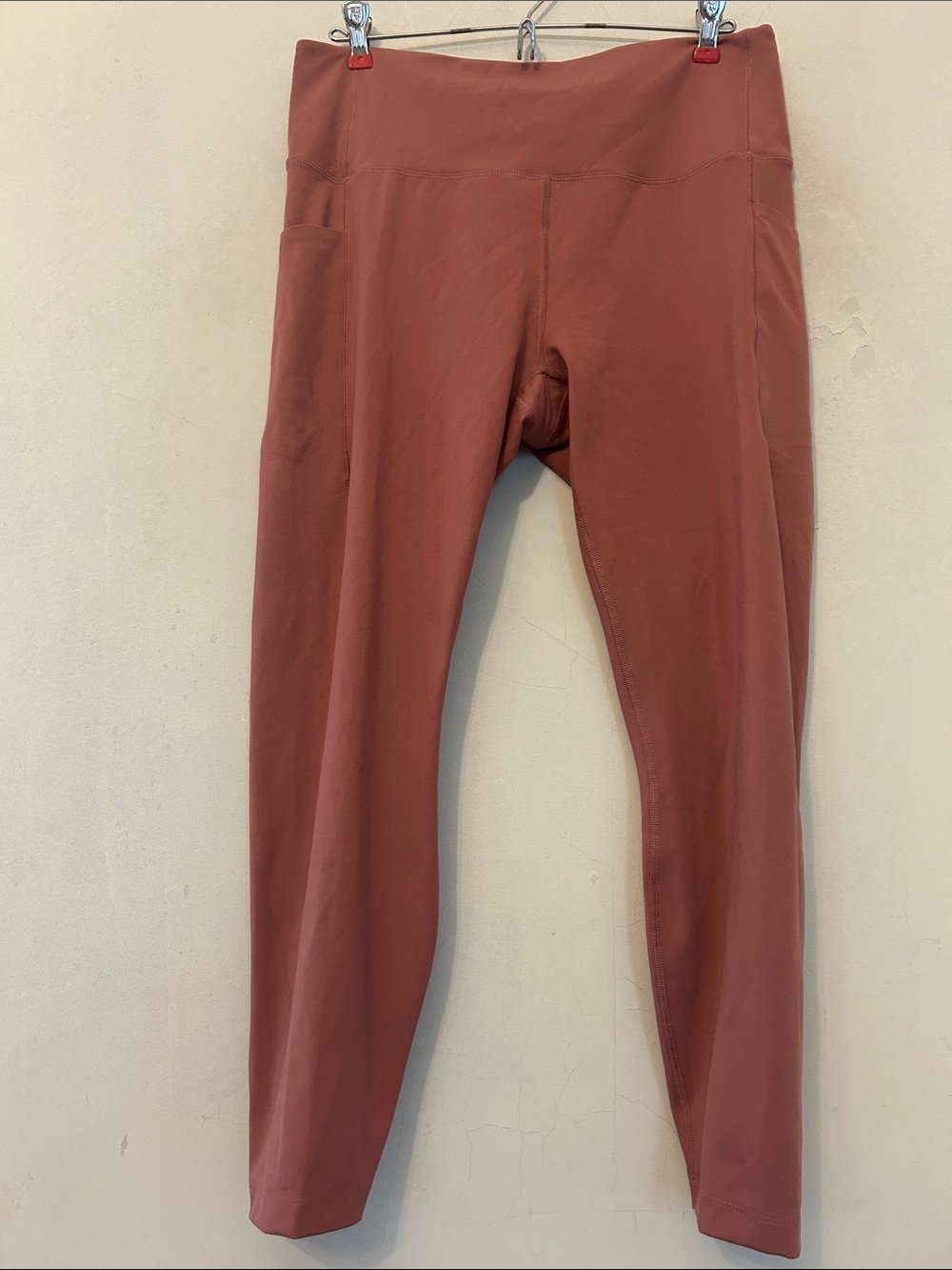 All in Motion High-Waist Raspberry 7/8 length Leggings Size XXL EUC